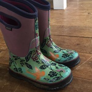 Girls Garnet Hill Bog Boots.